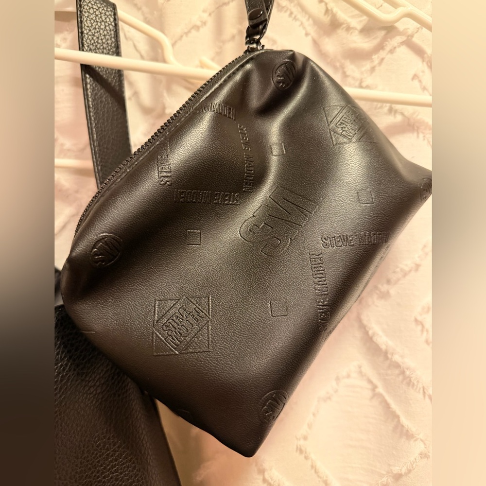 Steve Madden Black Tote Bag with Pouch - Picture 3 of 11